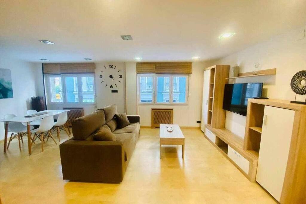 La Casa De Joseal Lado Del Paseo Begona Apartment Gijon